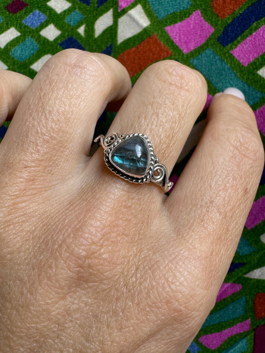 Labradorite Silver Ring E70