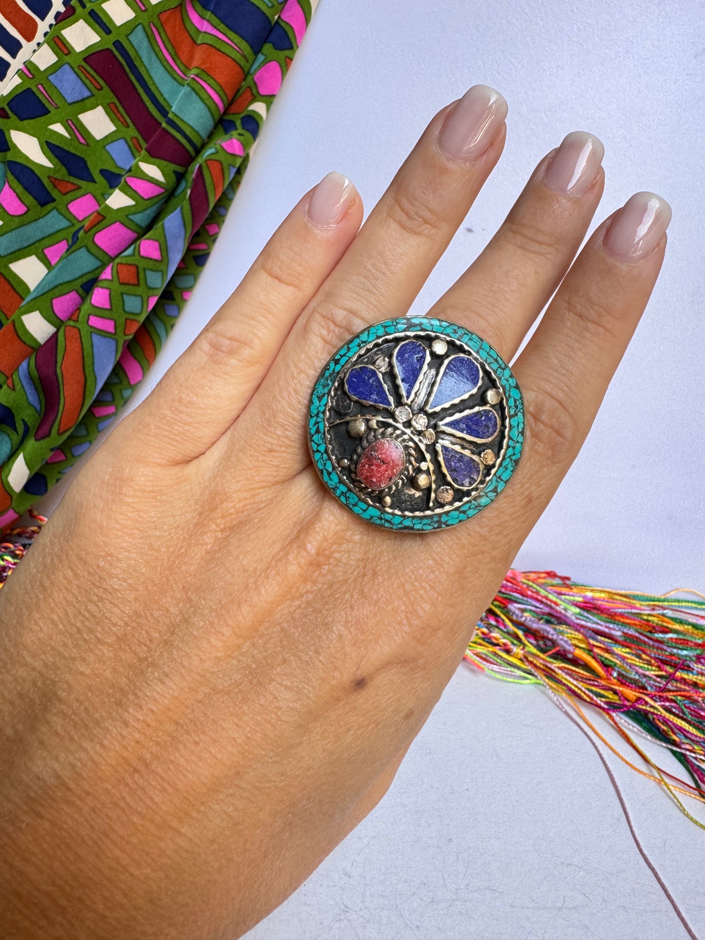 Anello nepalese mosaico vintage misura 21/22 regolabile