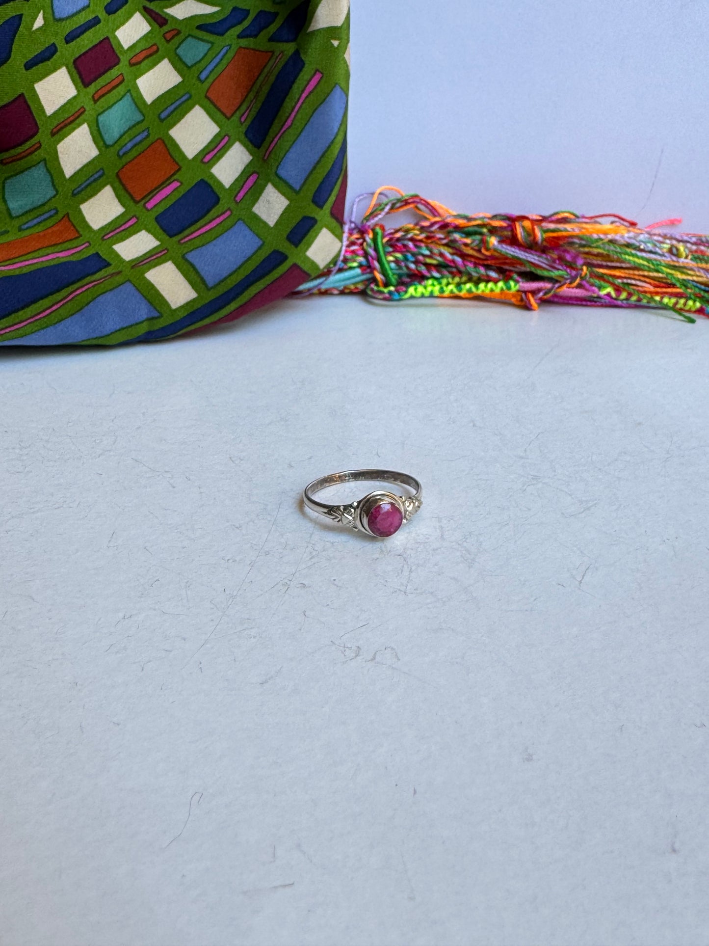 Anello argento 925 misura 20 radice di rubino RR3