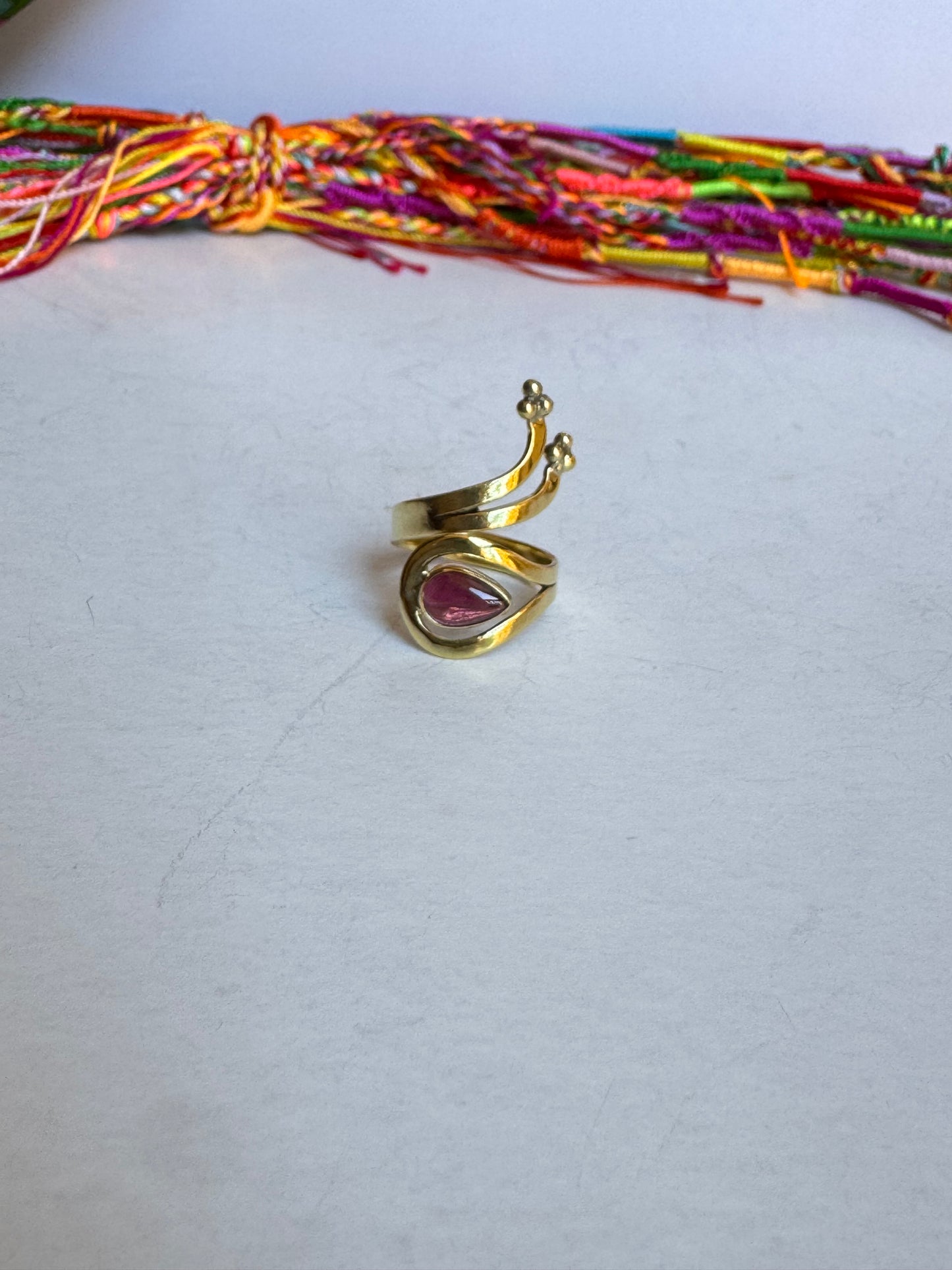 Anello boho dorato rosso
