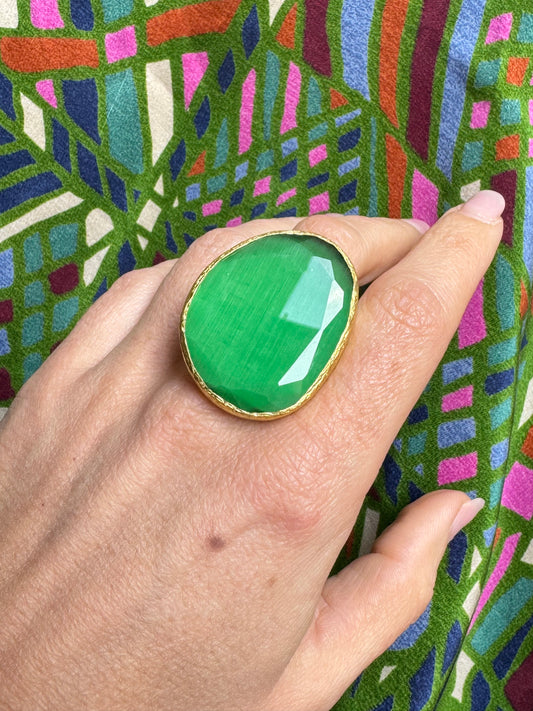 Anello dorato big verde