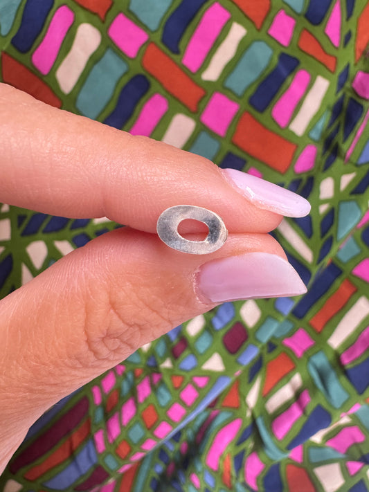 925 silver oval single lobe earring