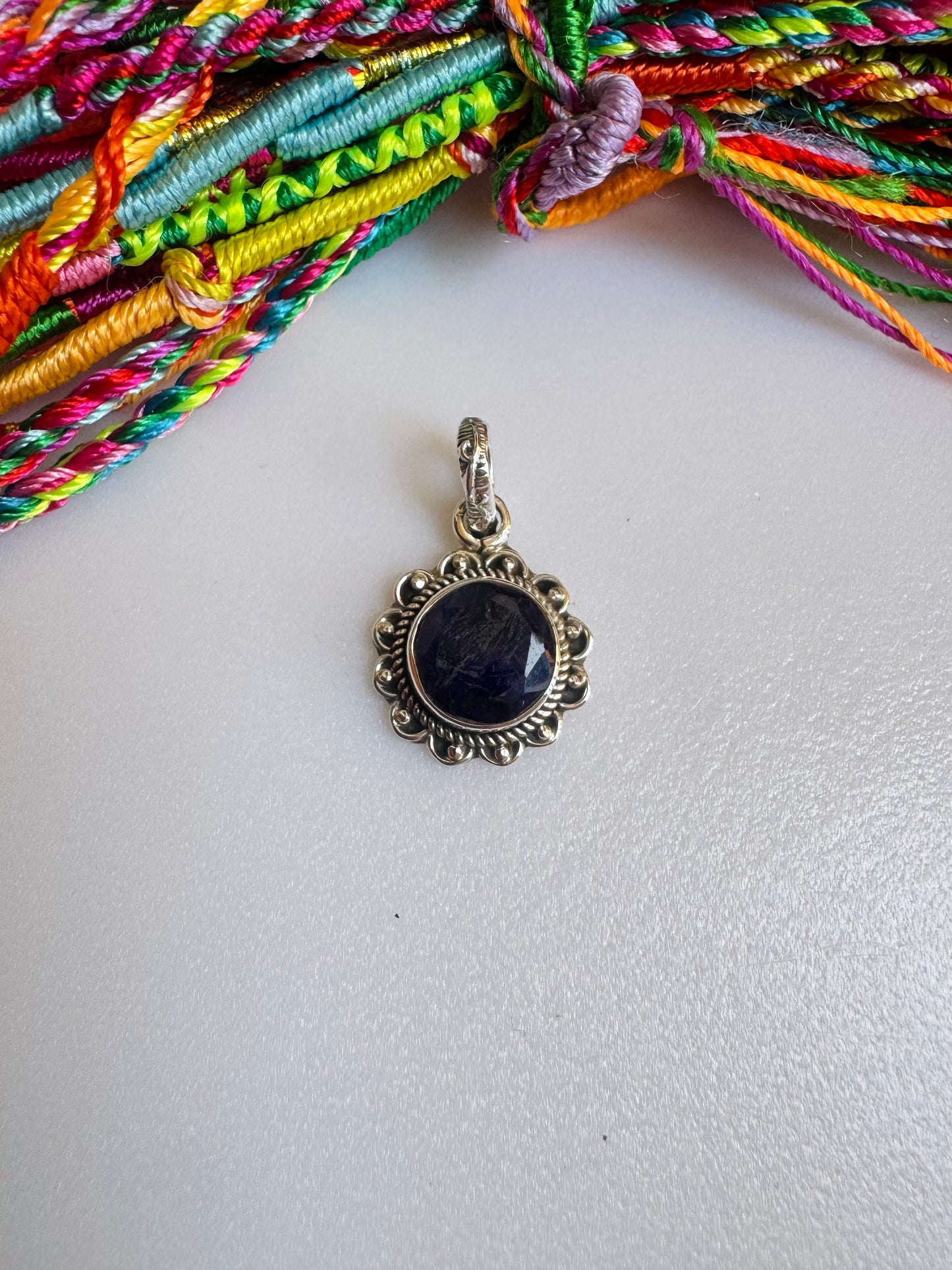 925 silver pendants with sapphire root F42