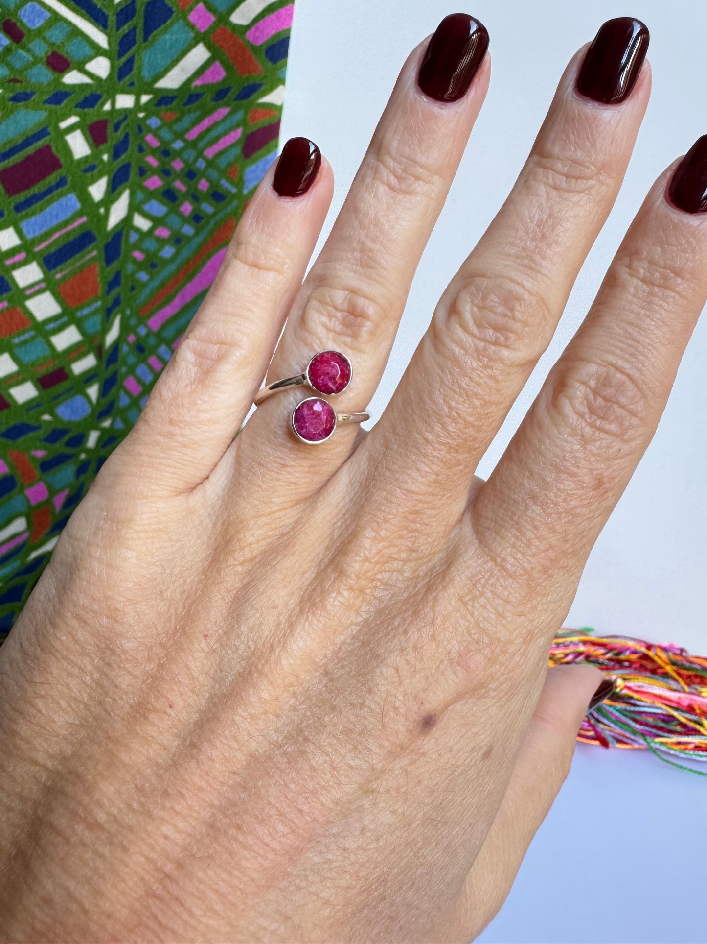 Anello argento 925 radice di rubino regolabile da misura 11 M4