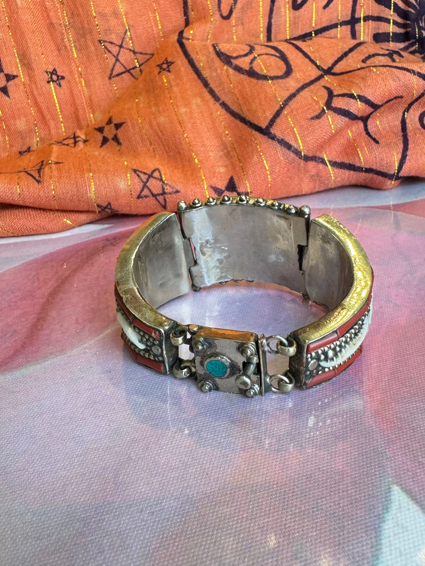 Vintage Orange Shell Nepalese Bangle Bracelet
