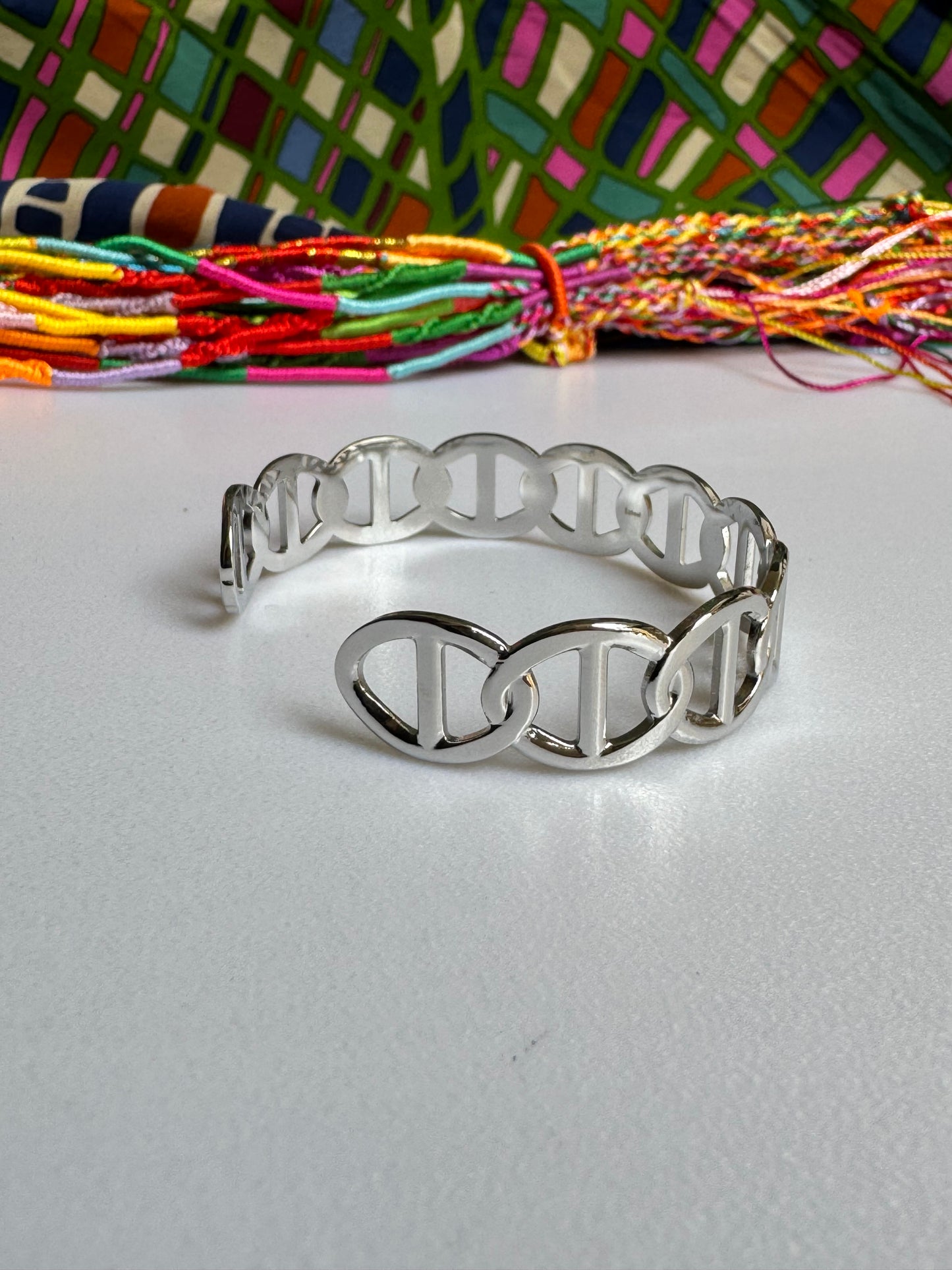 Steel interlocking bracelet