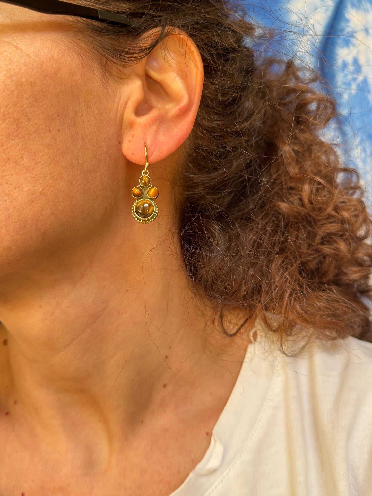 Orecchini boho dorato occhio di tigre V5