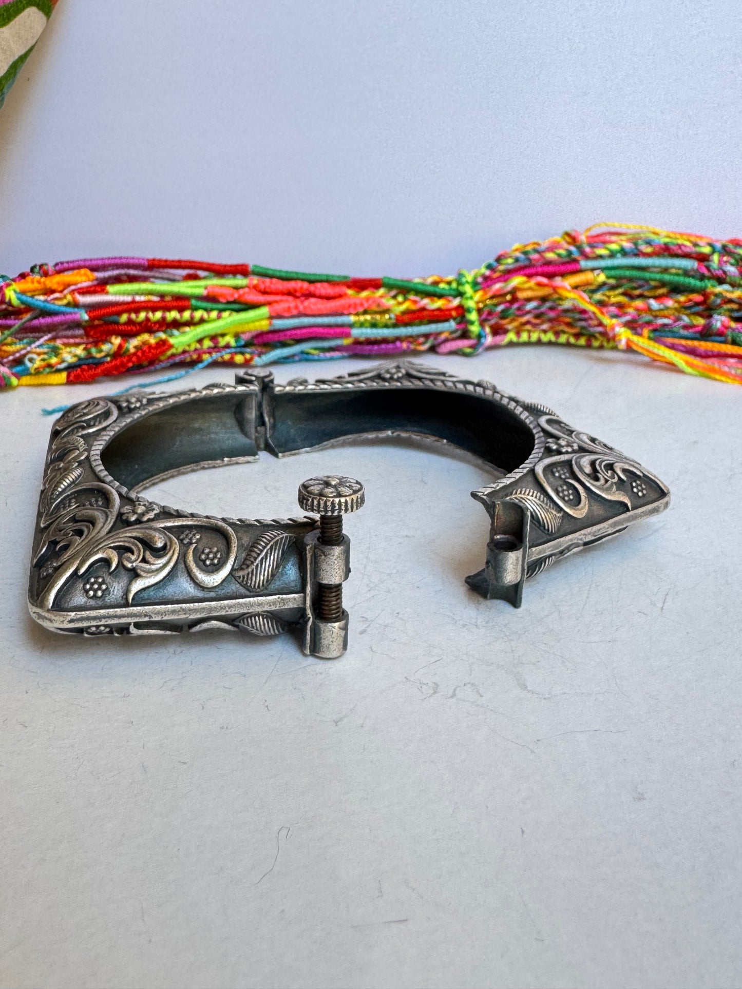 Bracciale bangle argentato