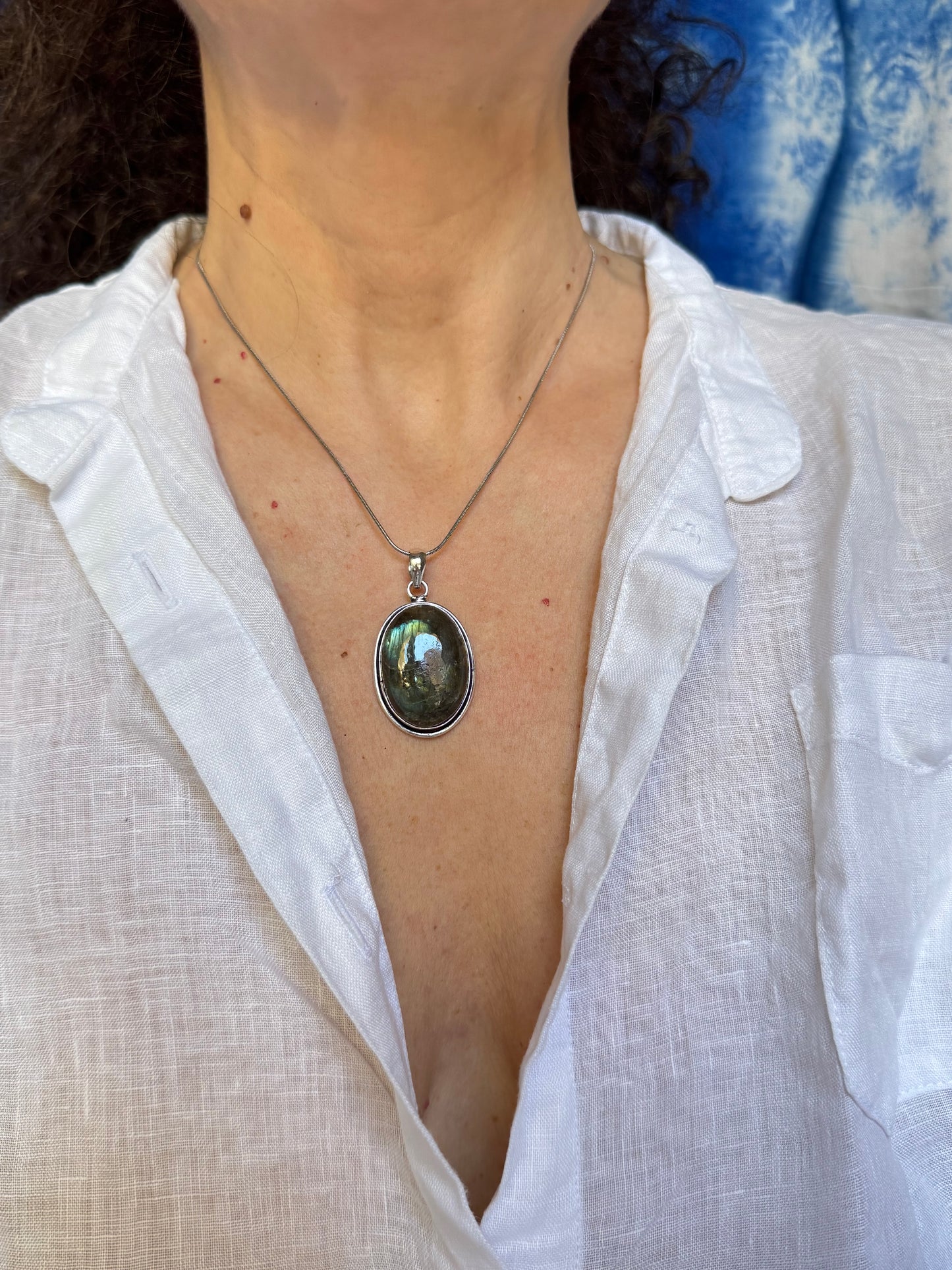 Ciondolo boho argentato labradorite