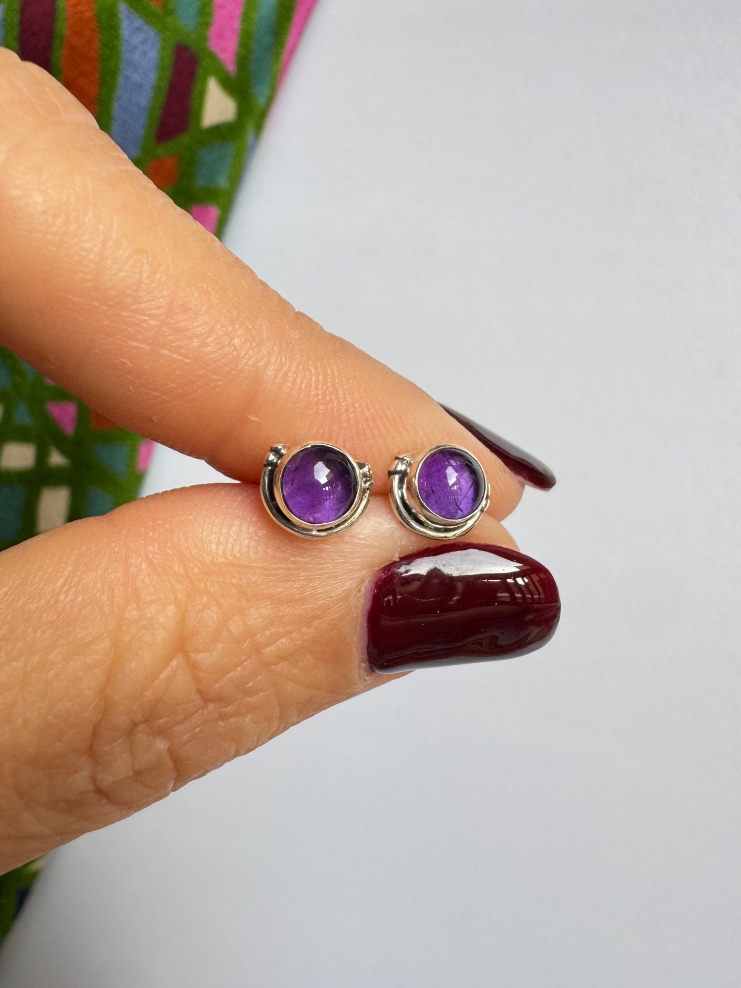 925 silver amethyst mini stud earrings