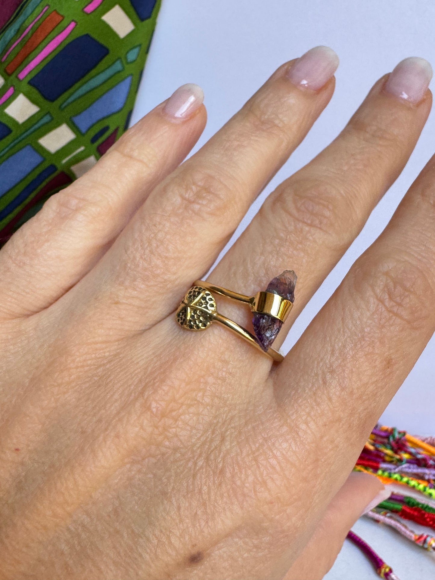 Anello boho dorato drusa viola