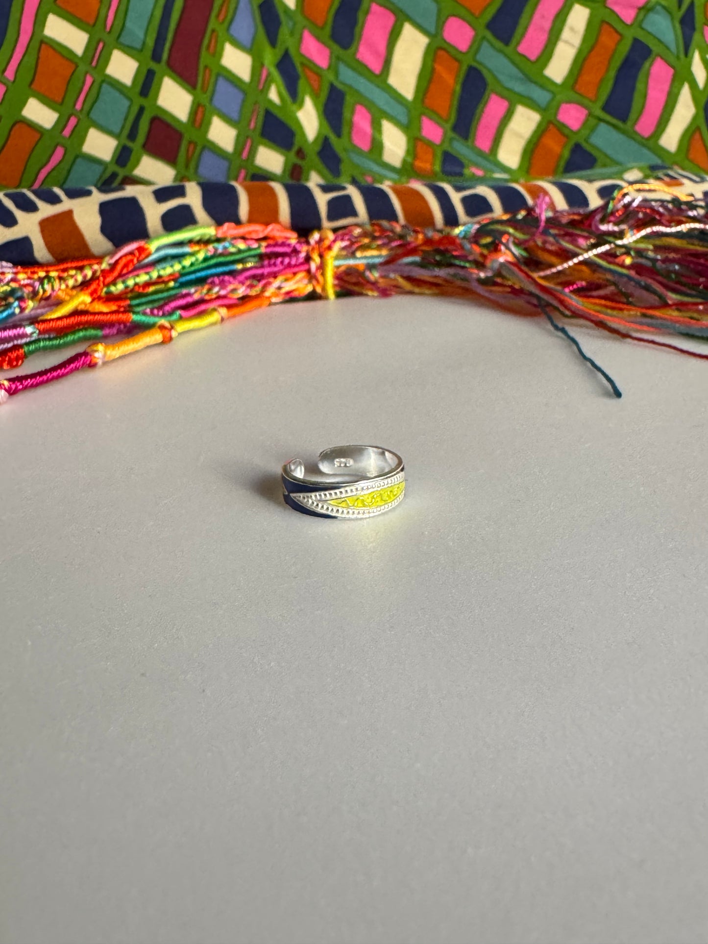 925 silver ring with adjustable phalanx or foot, blue, white and yellow, size 16