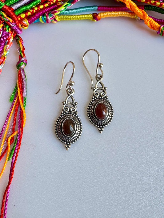 Ohrringe Boho versilbert rot V2
