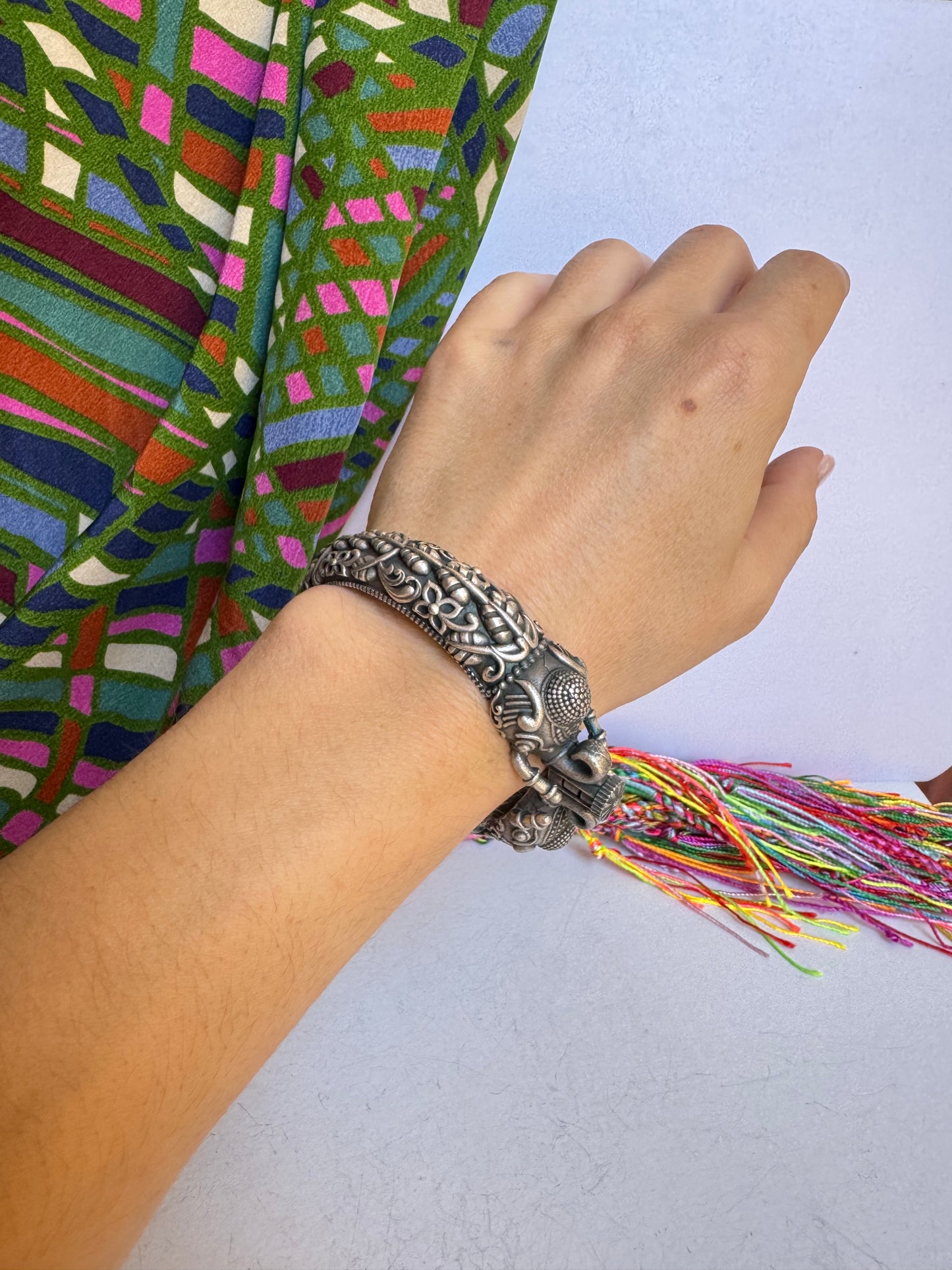 Bracciale bangle argentato