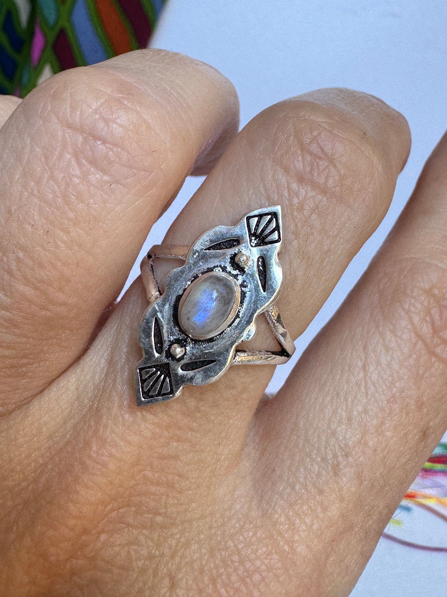 Anello boho argentato pietra di luna
