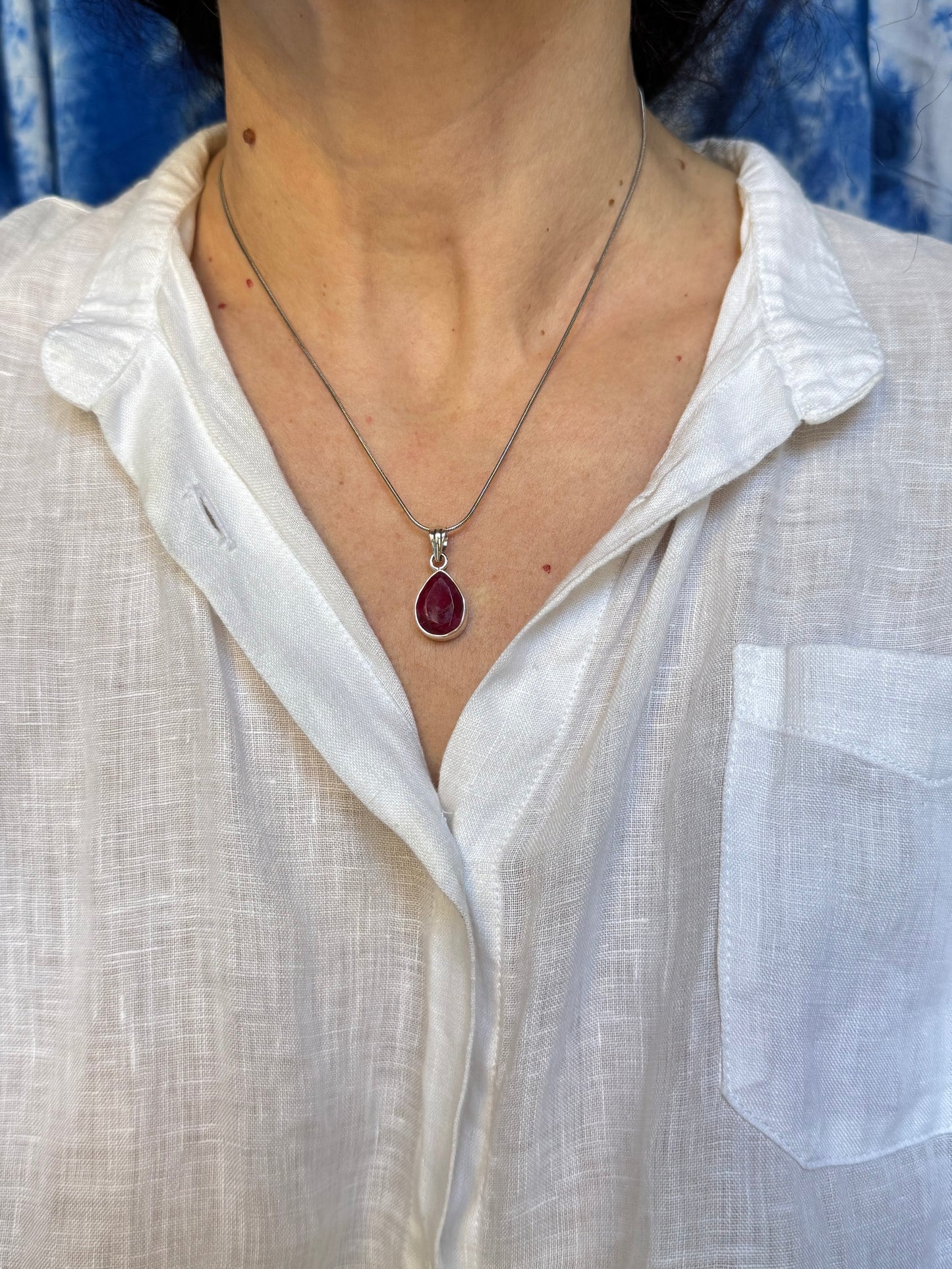 Ciondolo argento 925 radice di rubino 4AQ