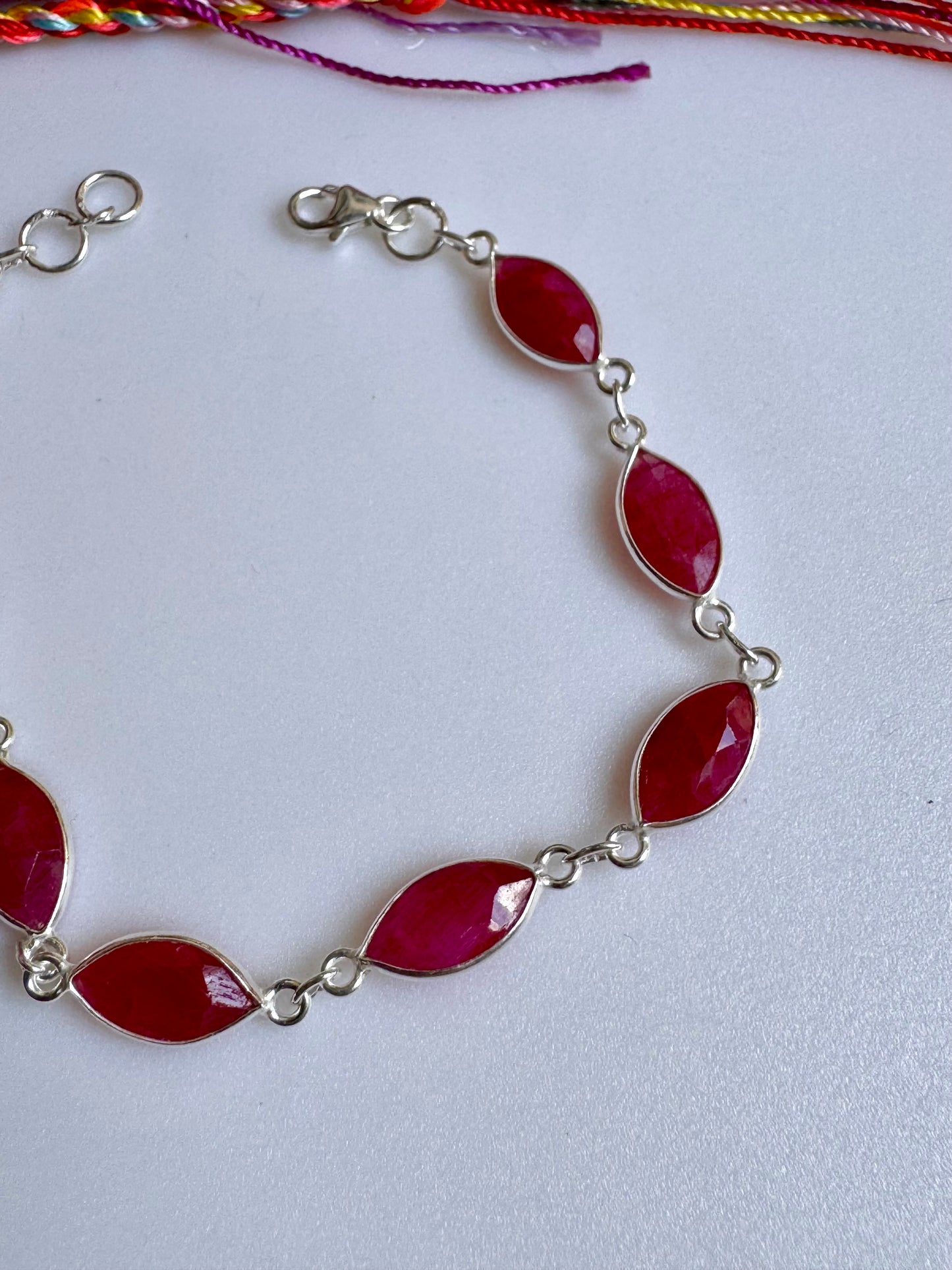 925 silver bracelet with ruby ​​root B55