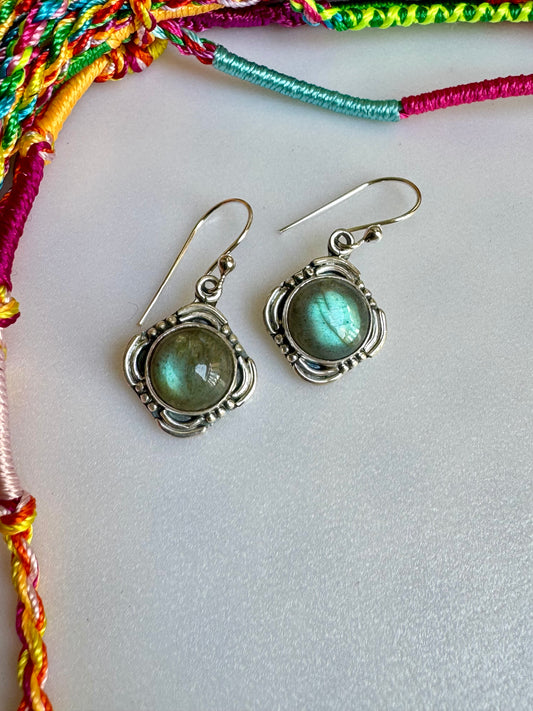 Labradorit-Ohrringe aus 925er Silber A