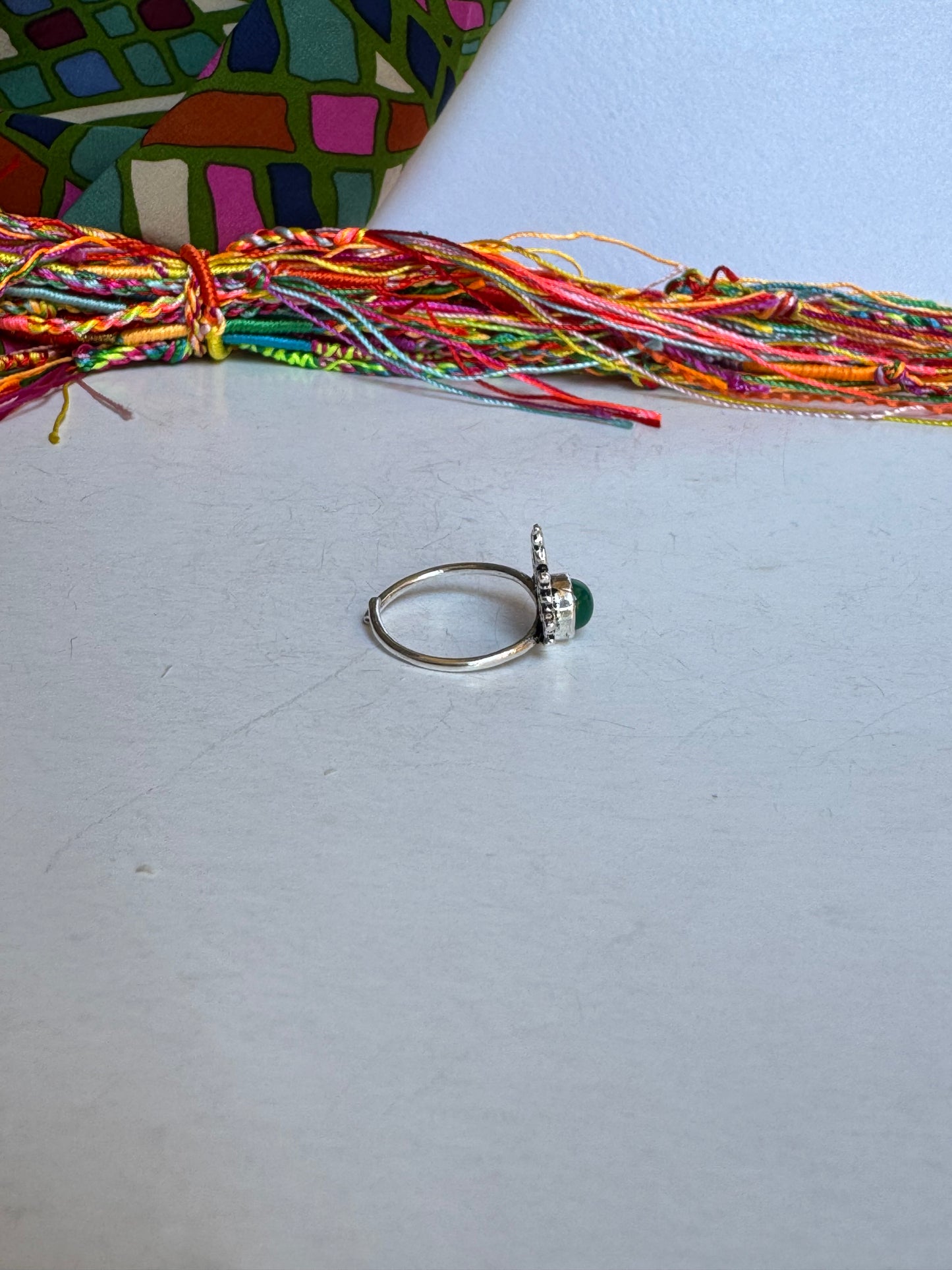 Anello boho argentato verde
