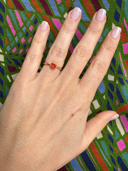 Anello dorato arancio