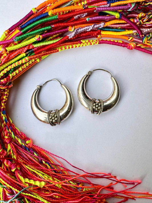 925 Silver Shaped Hoop Earrings 3cm W20
