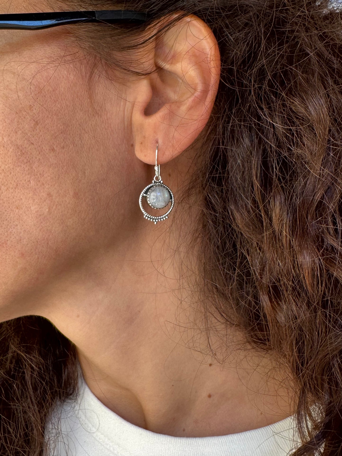 925 Silver Rainbow Moonstone Earrings D20