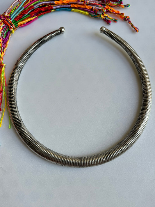 Golden gestreifter Kragen