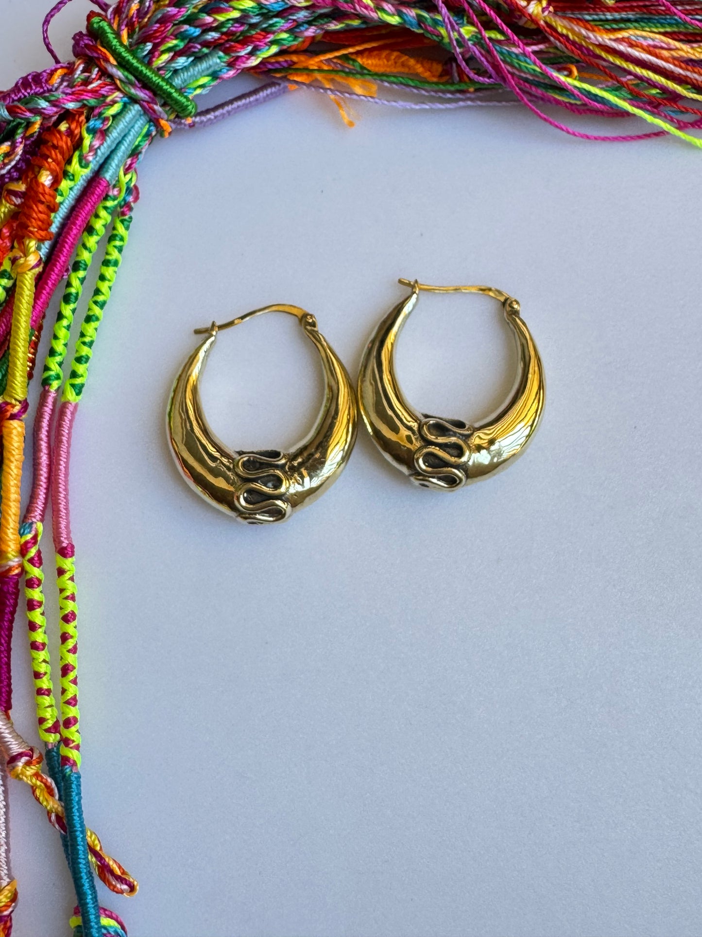 Orecchini boho dorato tribali goccia