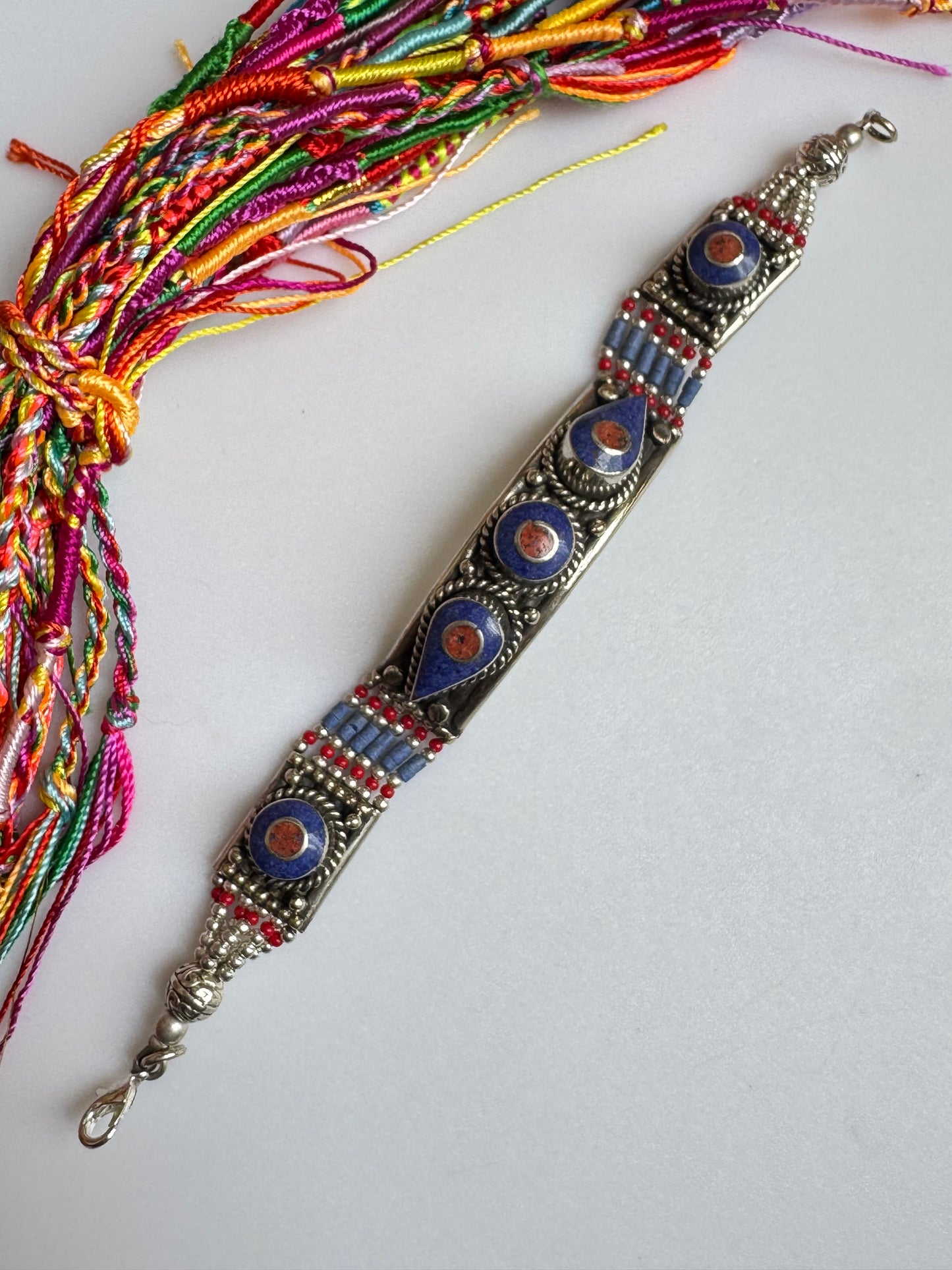 Bracciale nepalese