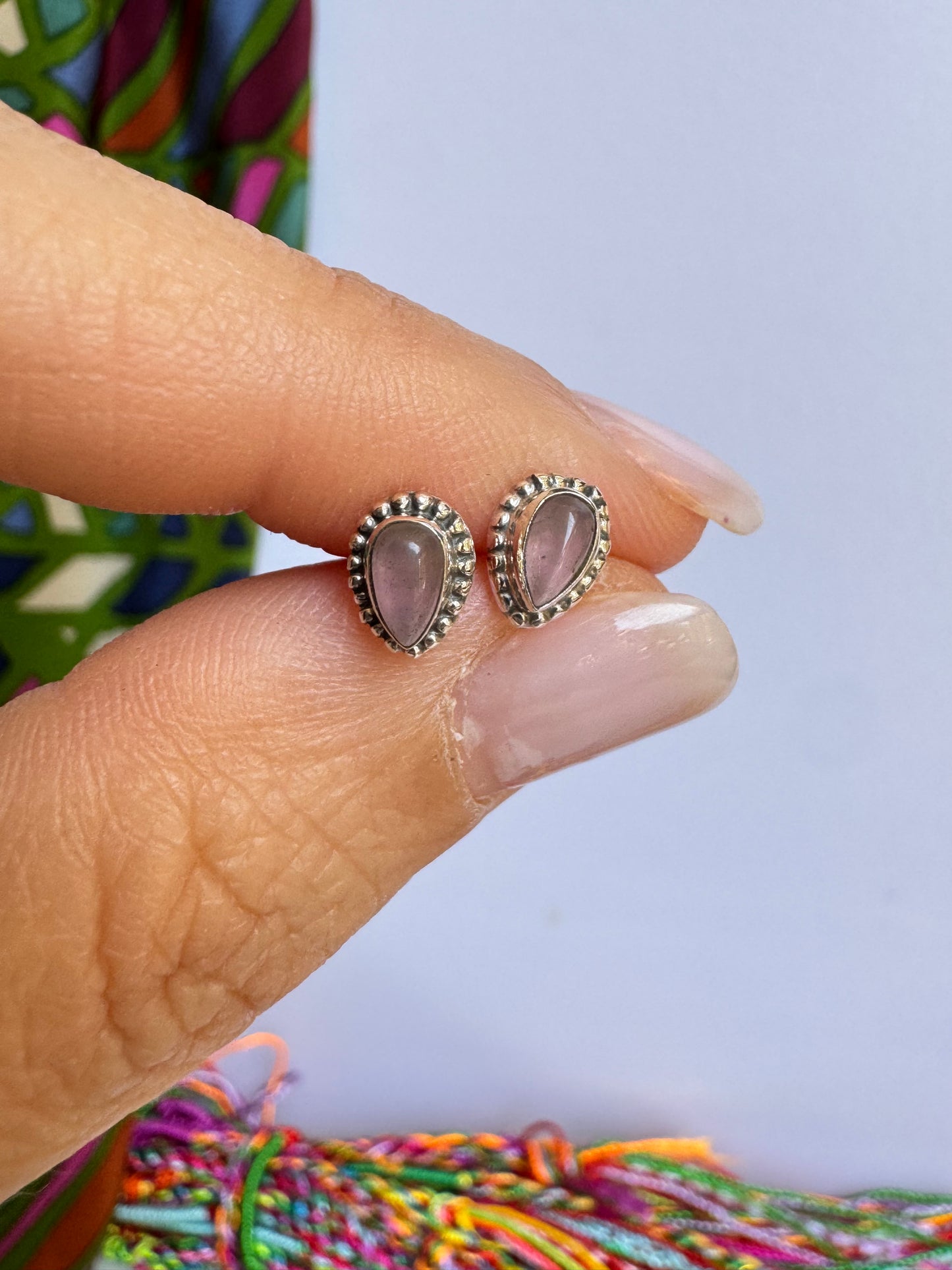 Orecchini mini lobo argento 925 quarzo rosa