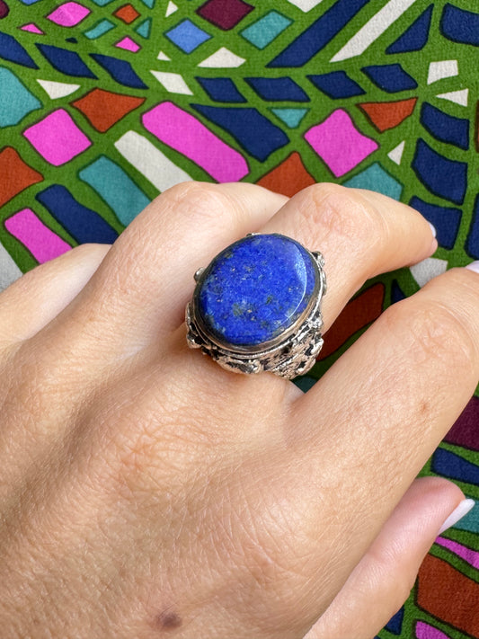 Antique vintage lapis lazuli hard stone ring