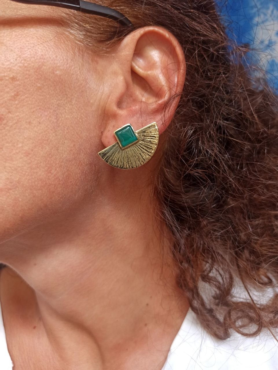 Orecchini boho dorato verde