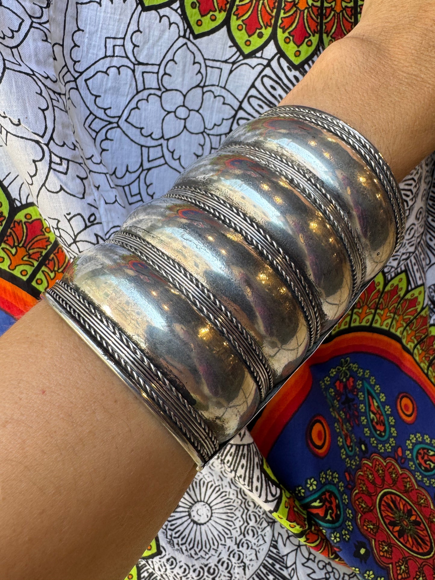 Silver bangle bracelet 9