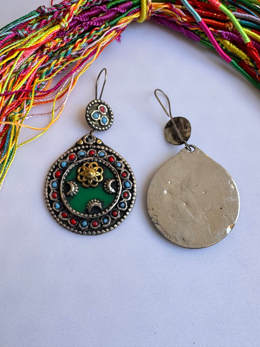 Grüne Vintage antike Ohrringe