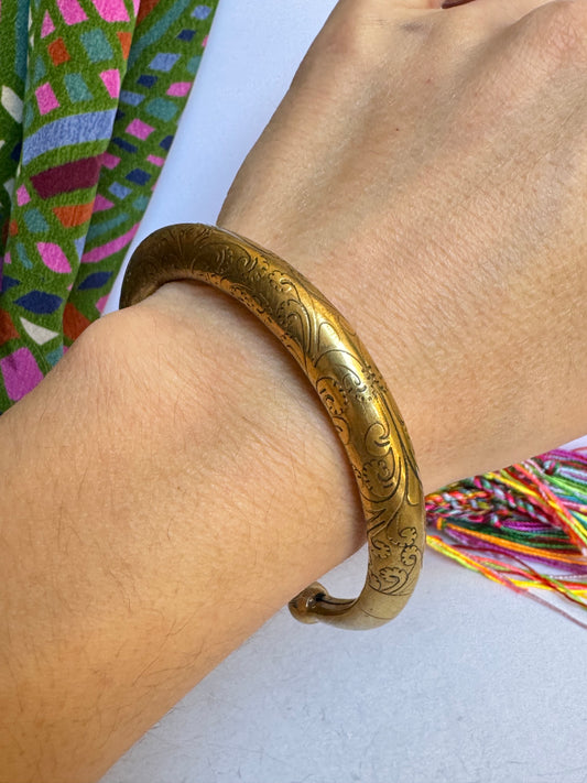Bracciale dorato doppio