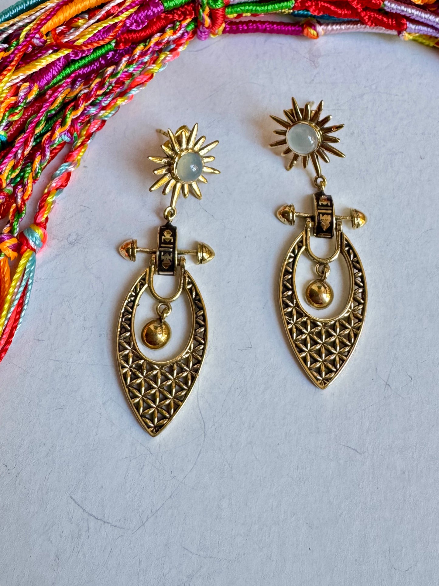 Orecchini boho dorato sole celeste