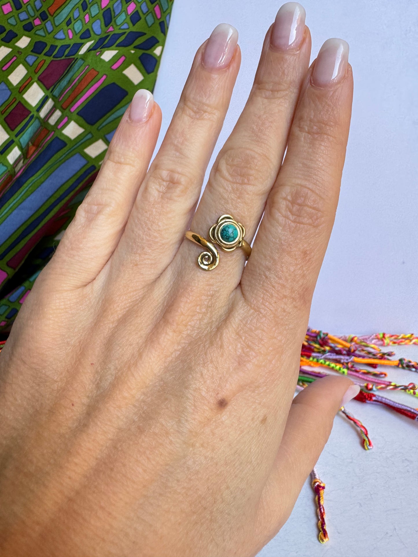 Anello boho dorato turchese