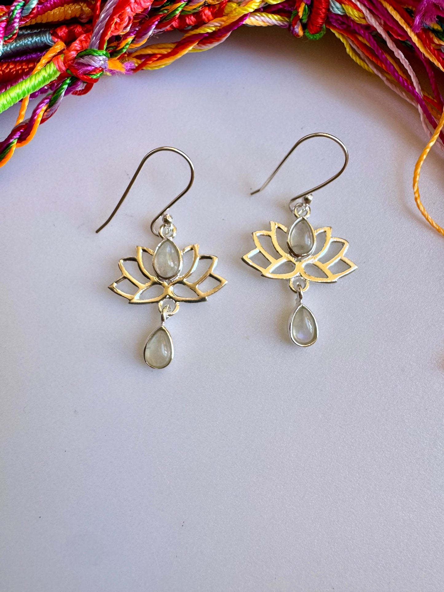 Orecchini argento 925 pietra di luna arcobaleno D31