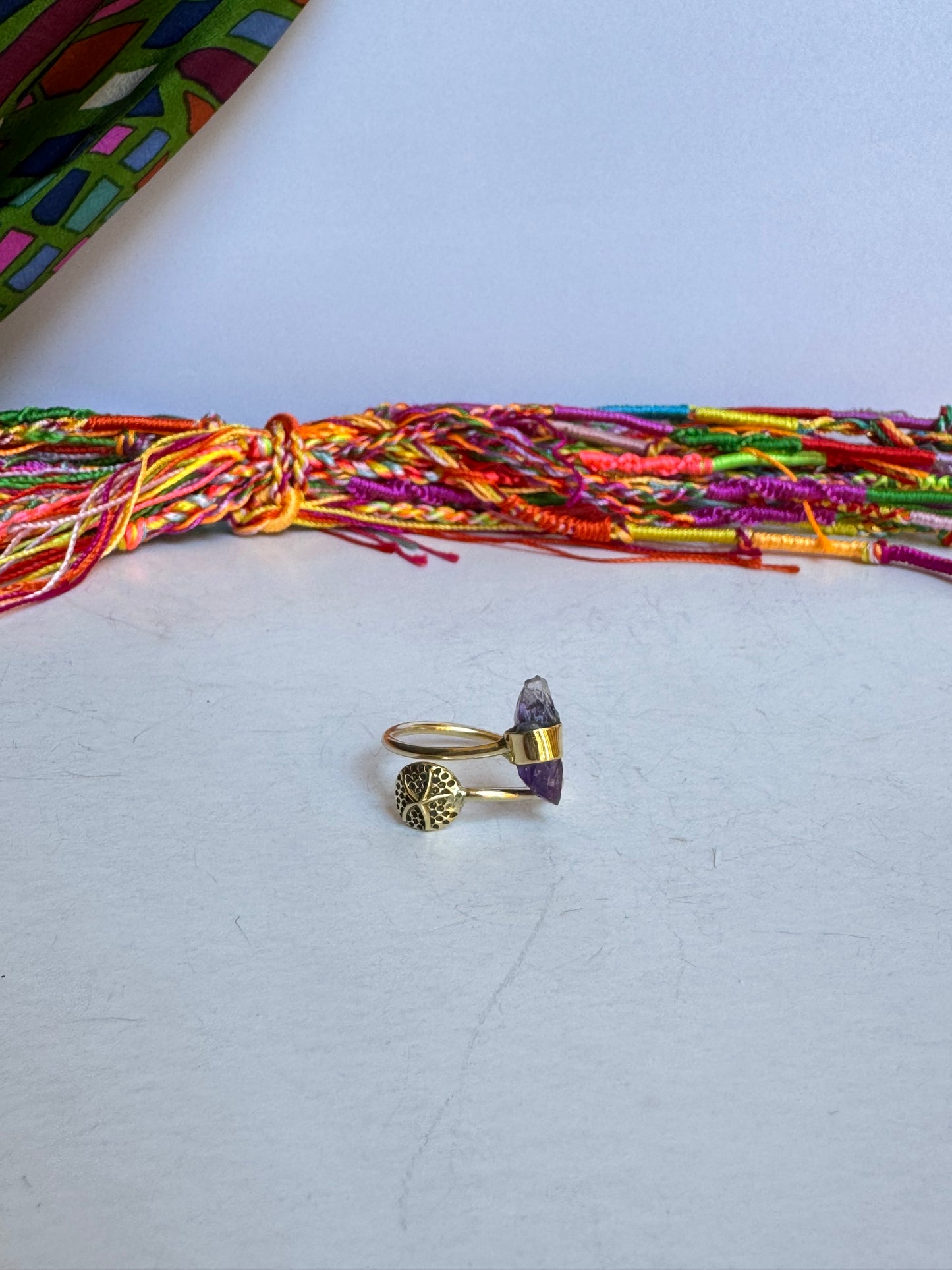 Anello boho dorato drusa viola