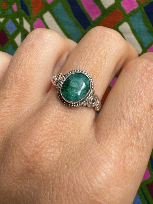 925 silver ring with emerald root, size 17 - 9RS