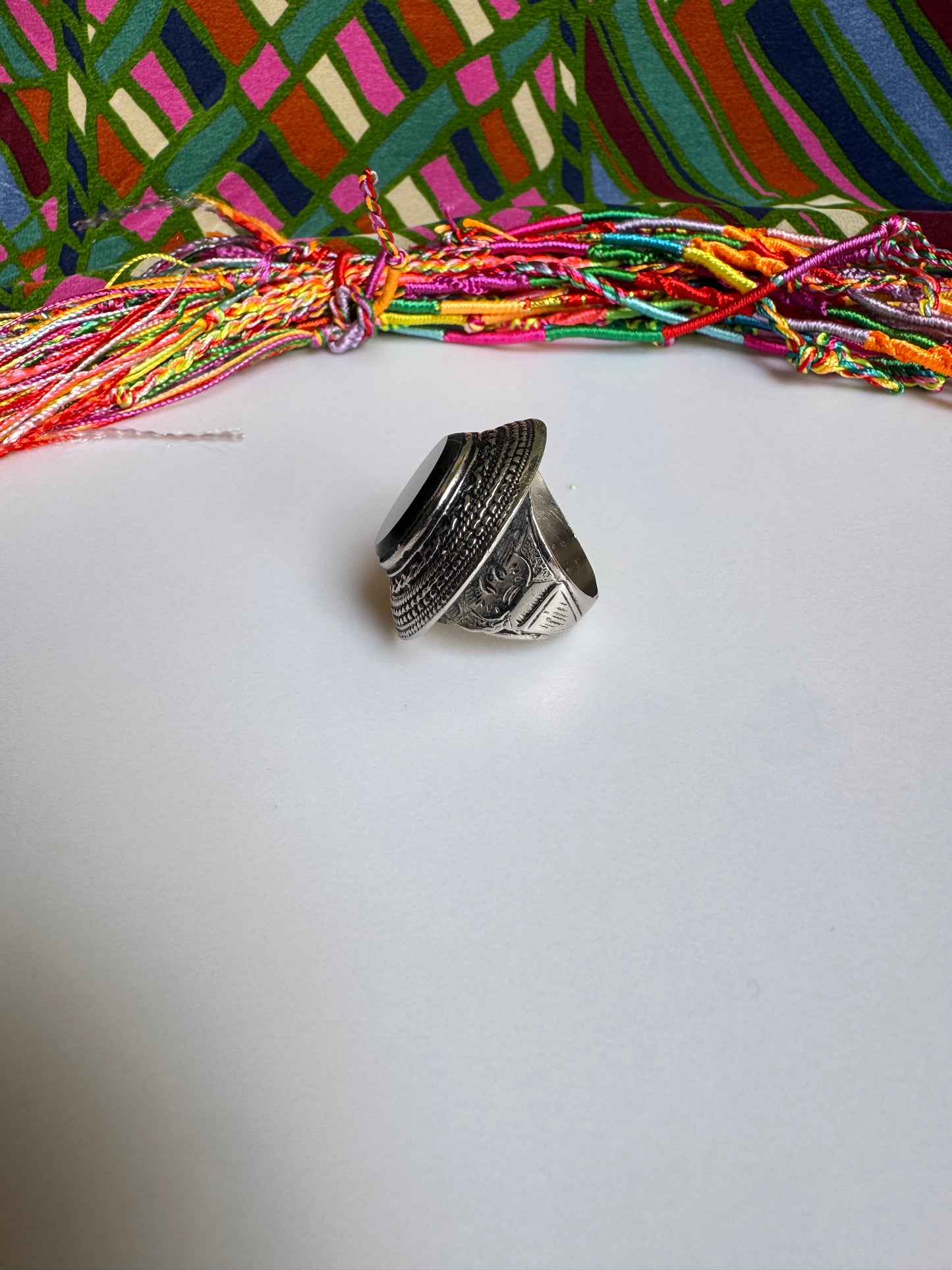 Antique vintage agate stone ring