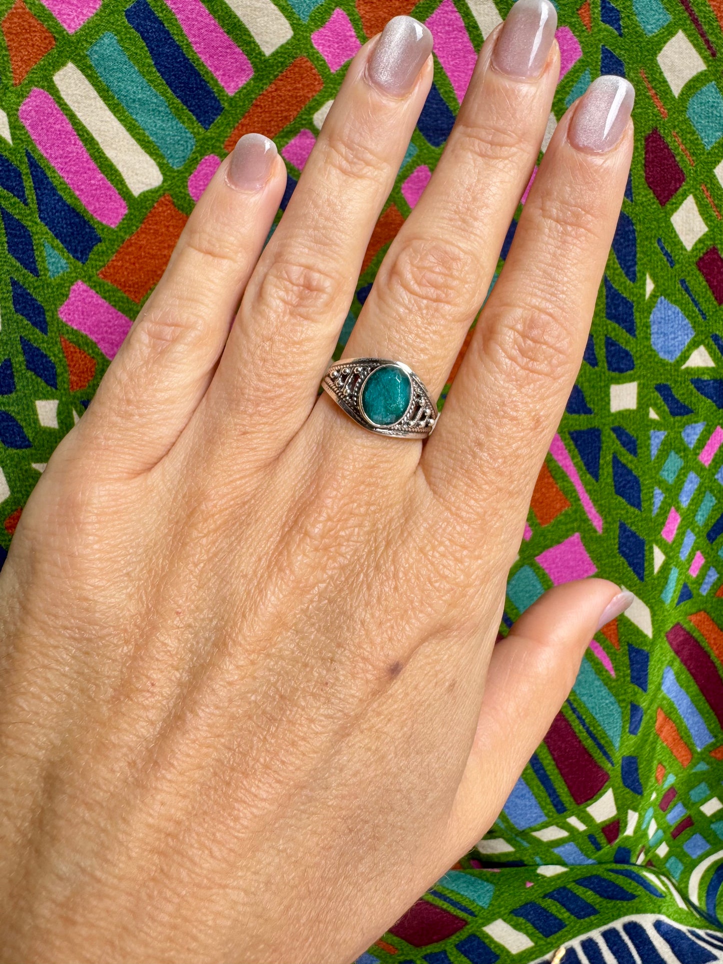 925 silver ring with emerald root size 16 -