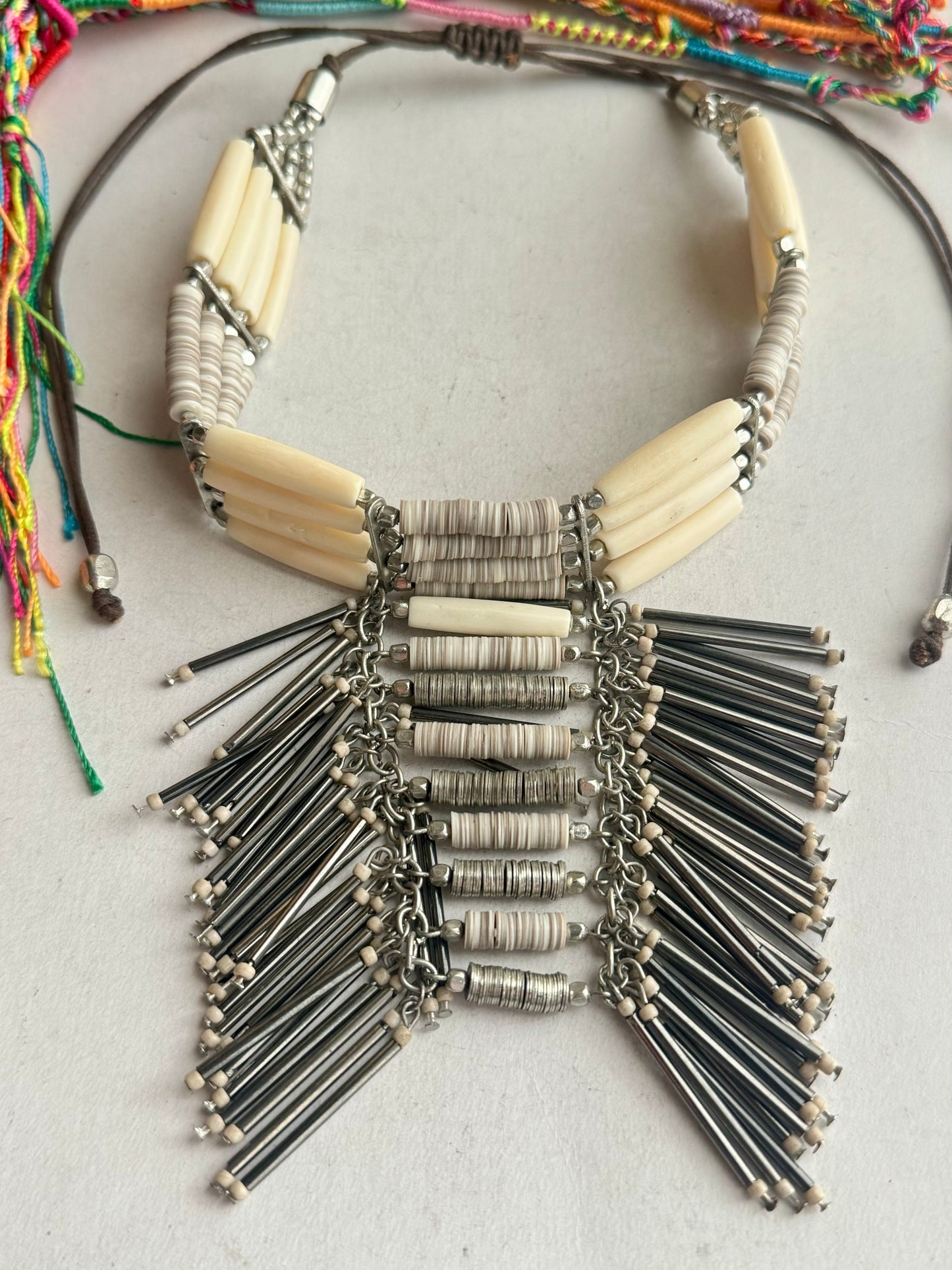 American Indian style collar