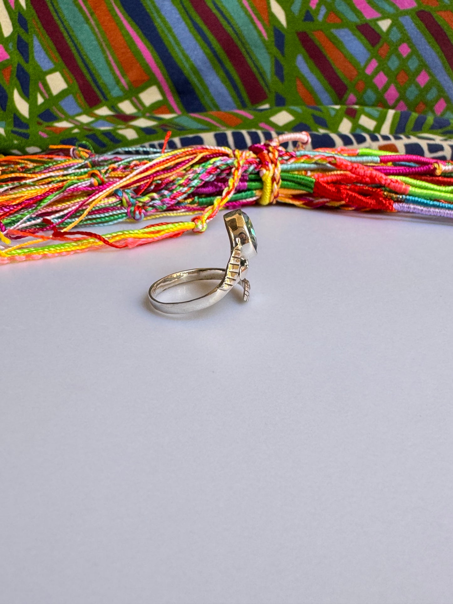 Verstellbarer Silberring mit Mystikstein, Größe 14 x 50