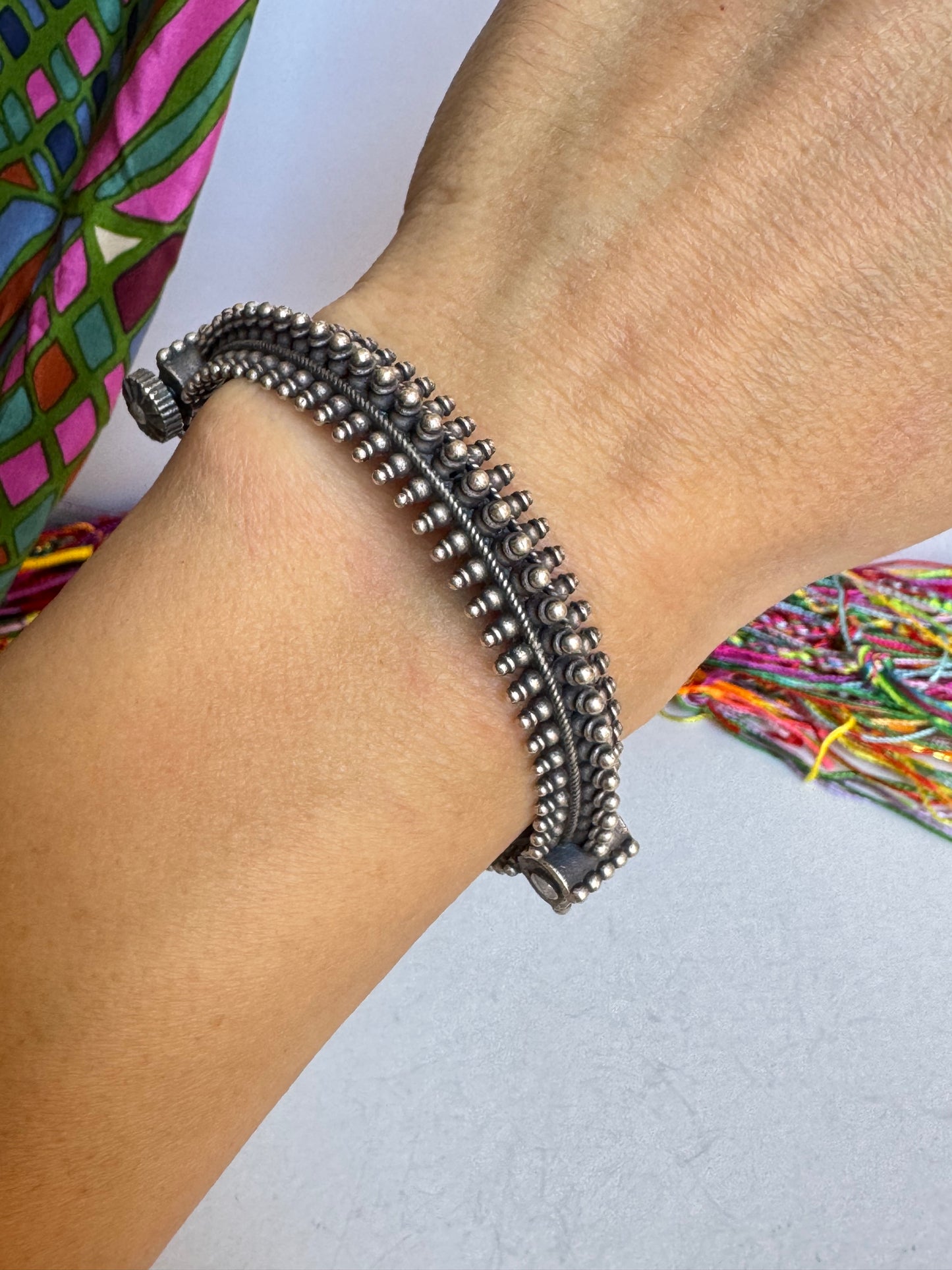 Bracciale bangle argentato