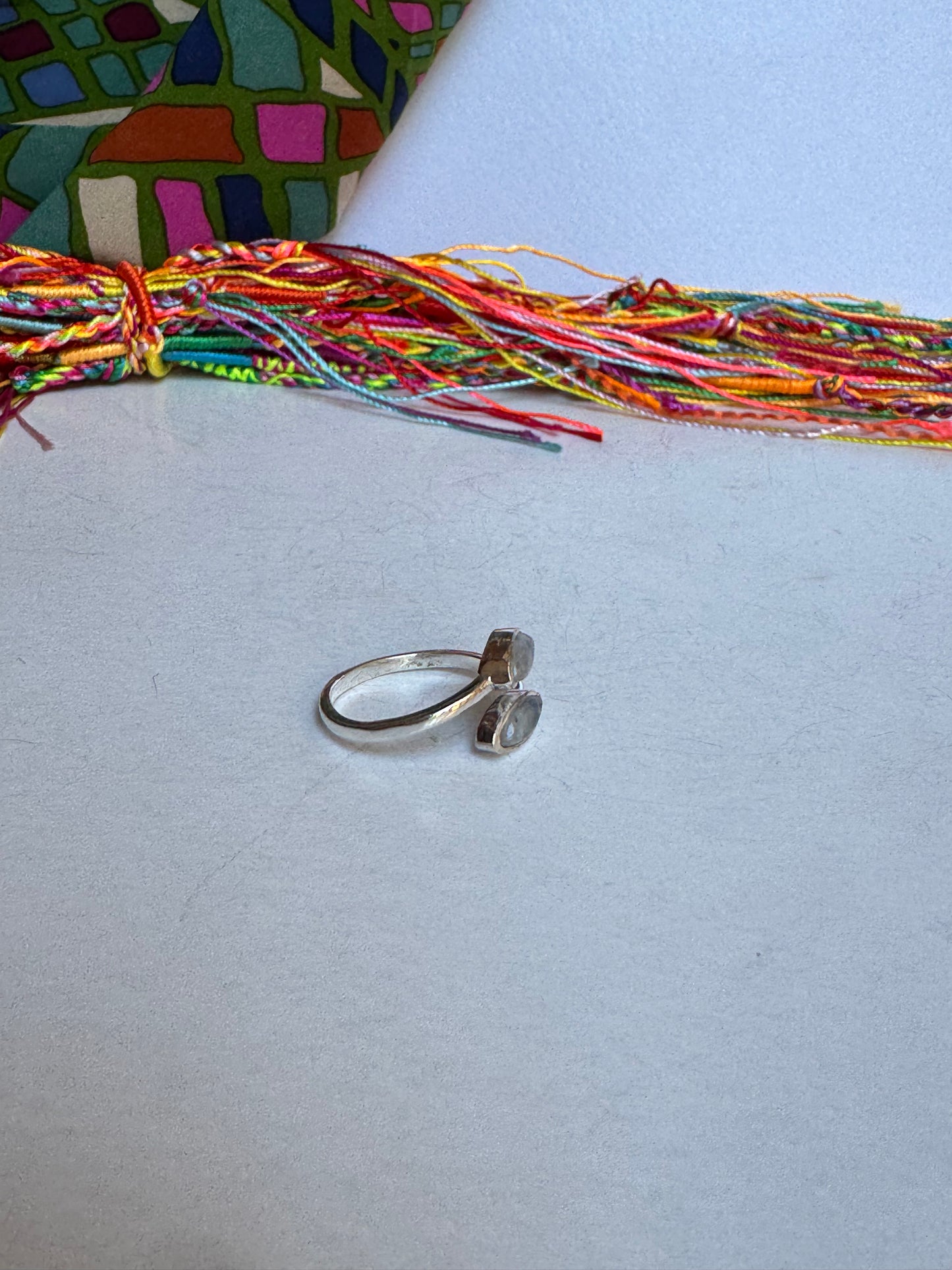 Anello boho argentato pietra di luna