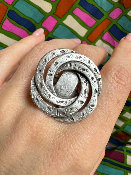 Silver zamak vortex ring