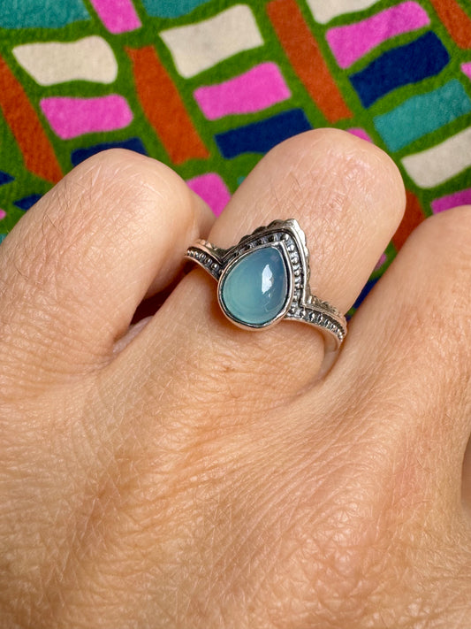 925 silver chalcedony ring size 10 - 10AM