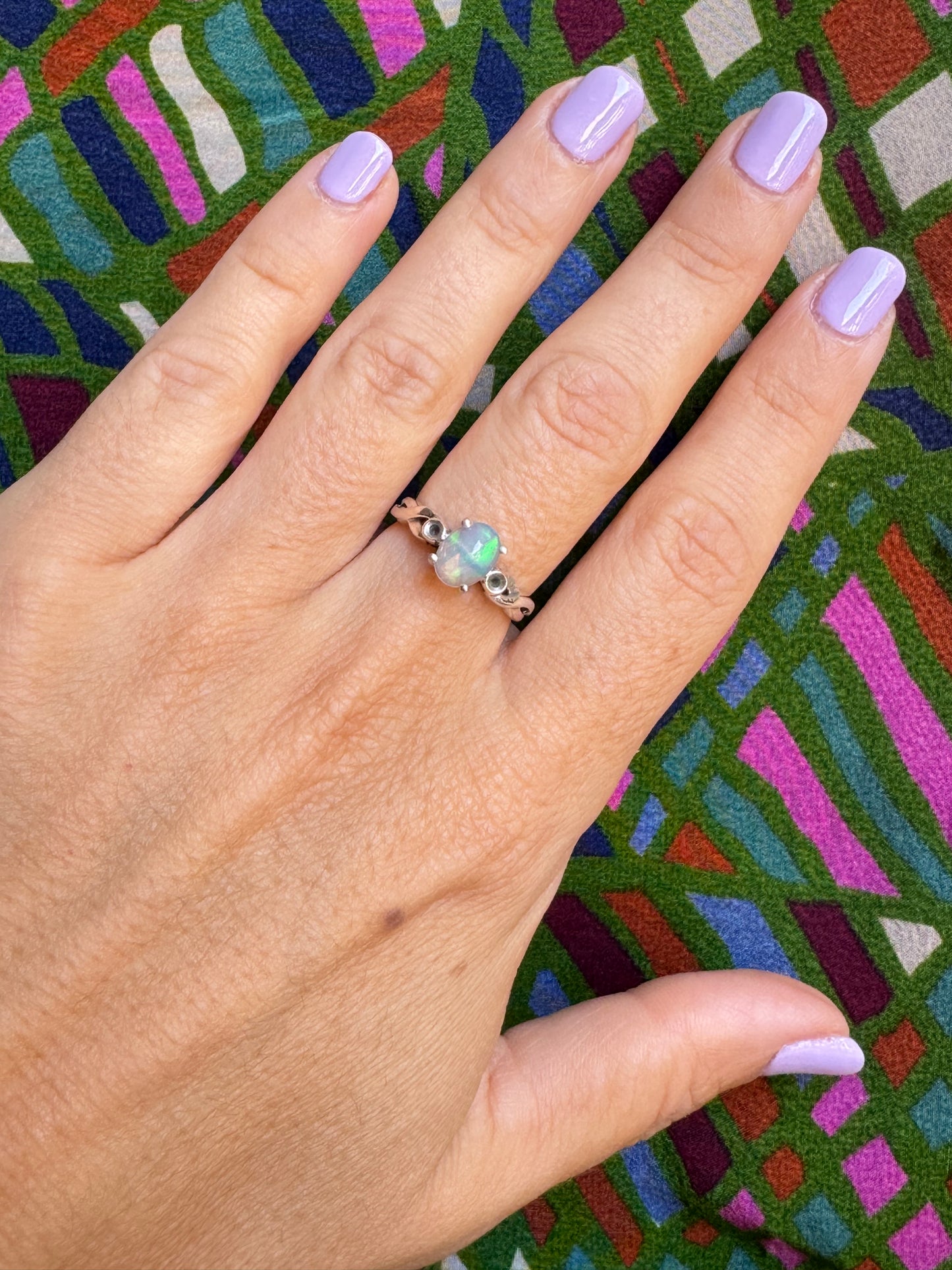 925 silver ring with white opal X13