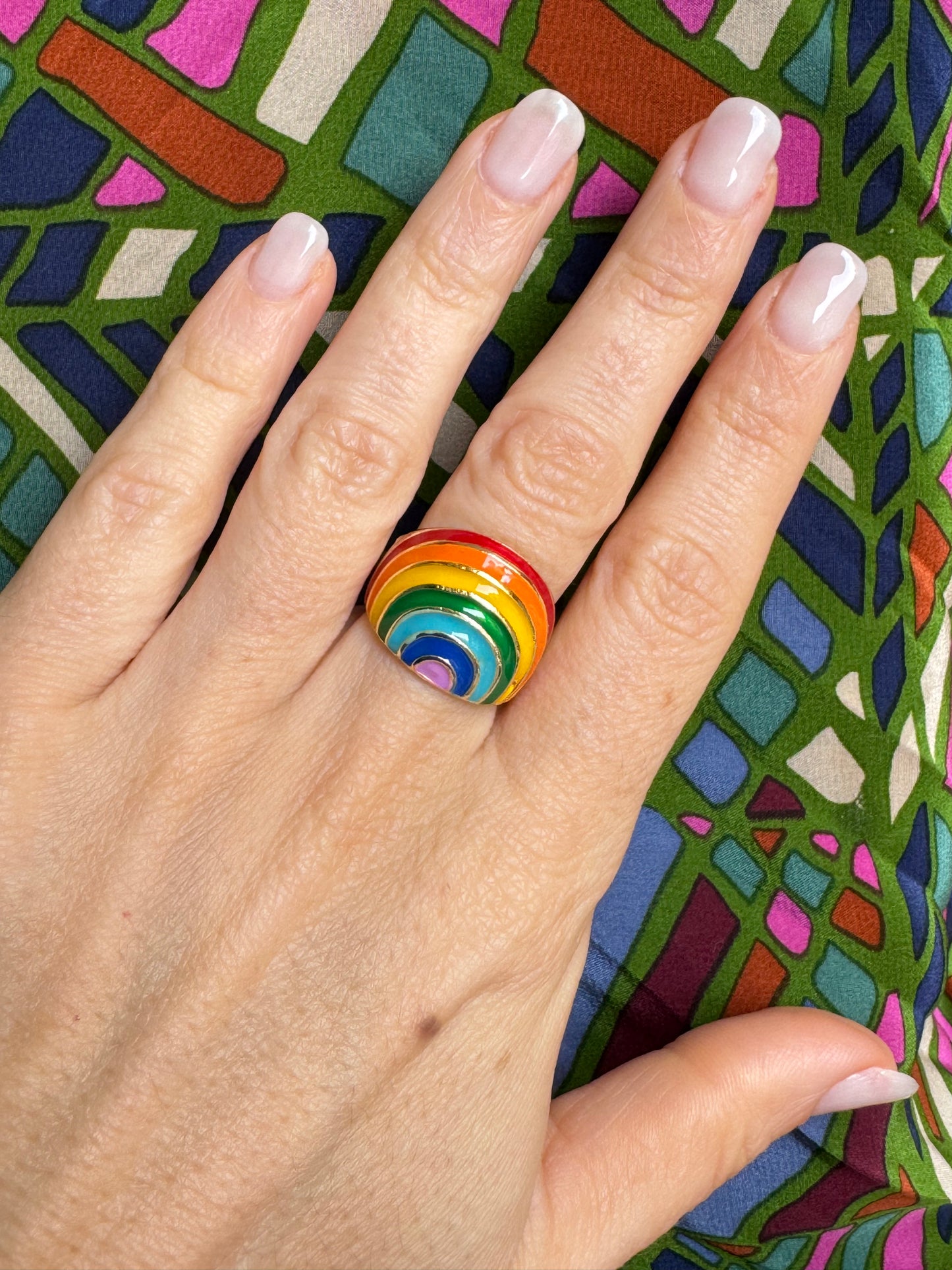 Rainbow ring